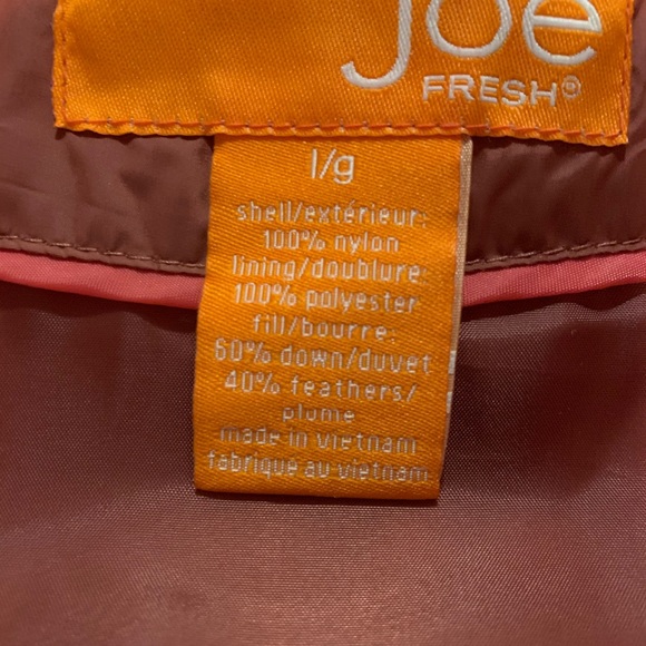 Joe Fresh down filled vest - Picture 2 of 3